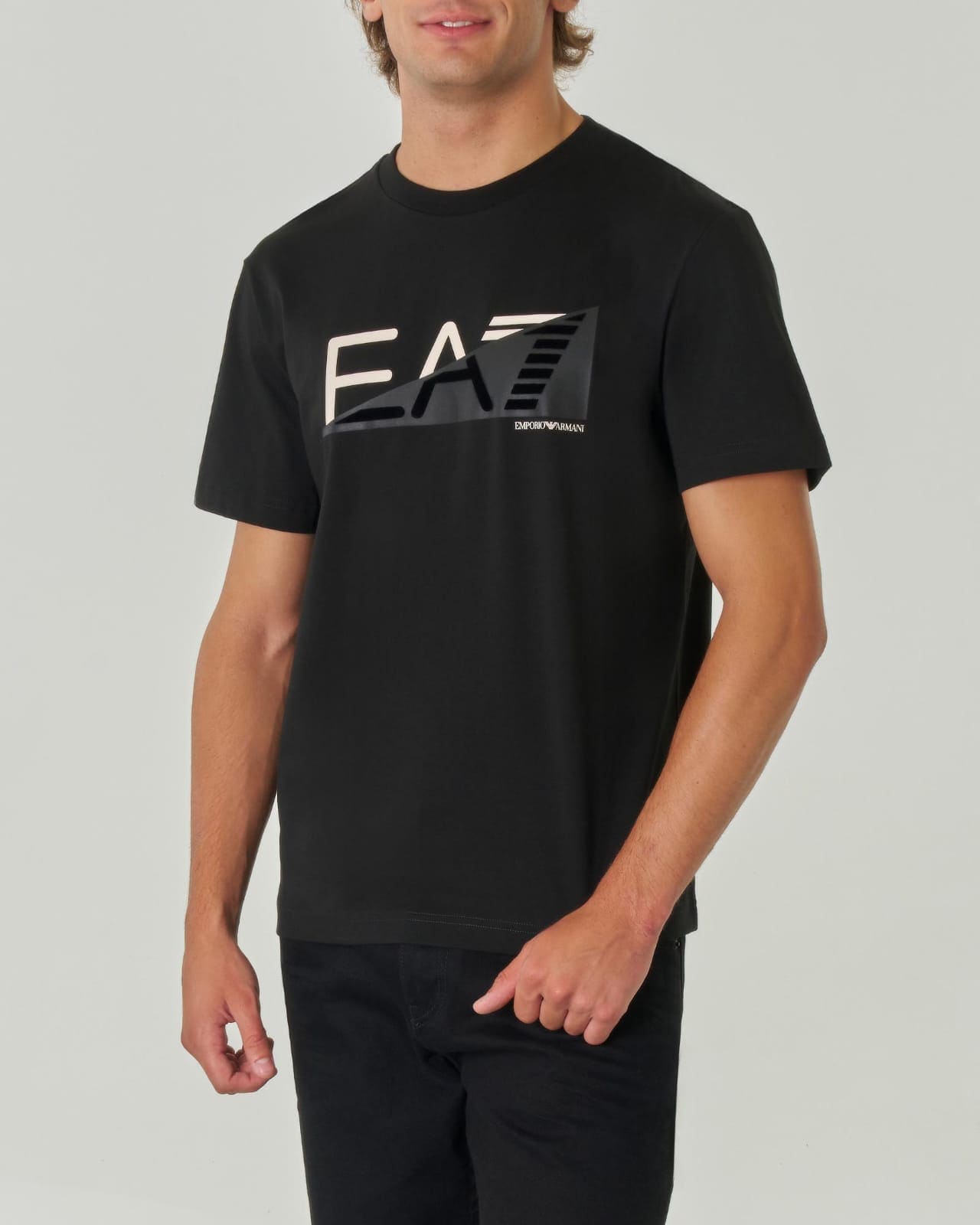T-shirt Emporio Armani nera