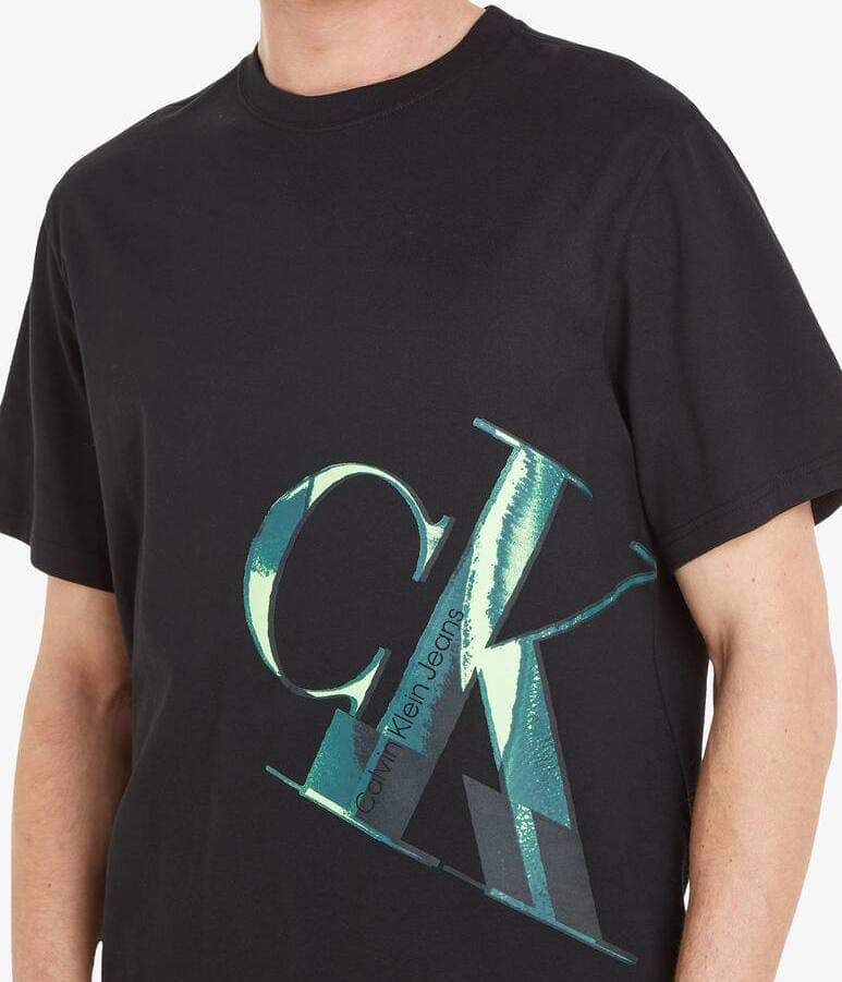 T-shirt Calvin Klein nera