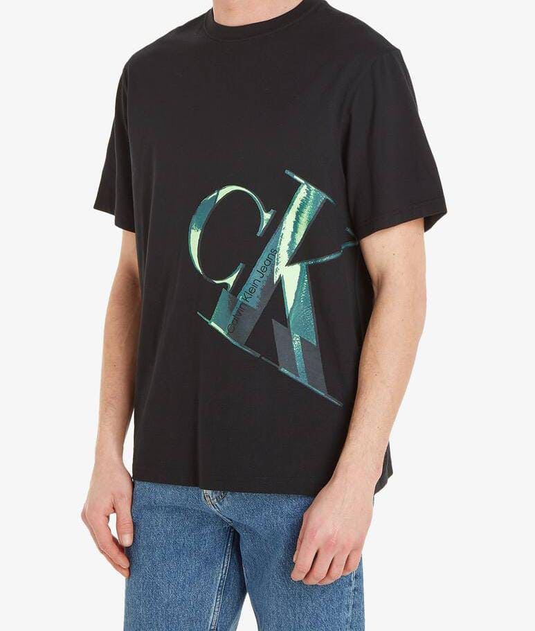 T-shirt Calvin Klein nera