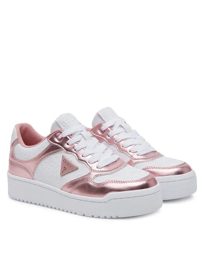 Sneakers Guess in ricamo ed ecopelle