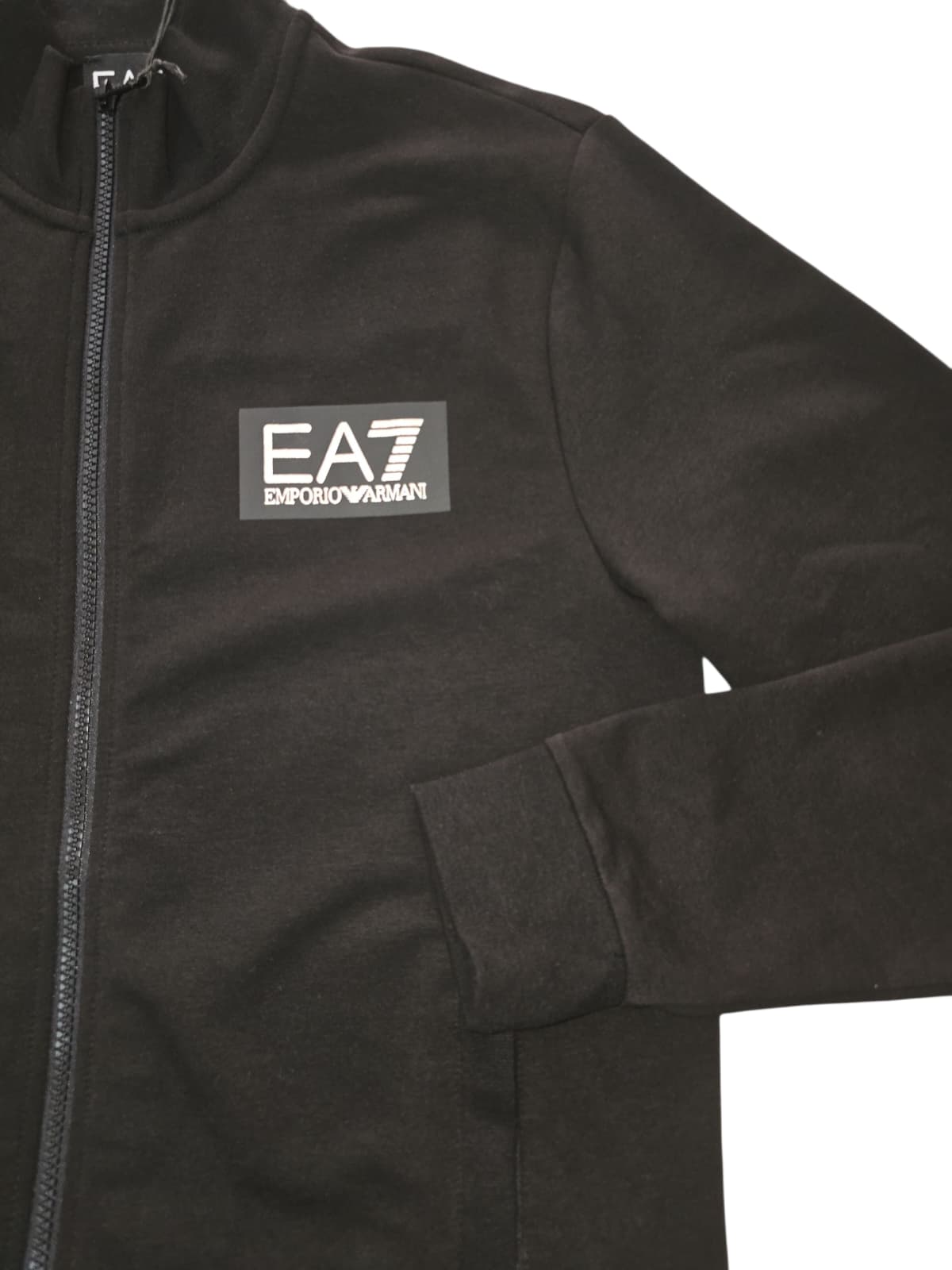 Tuta Emporio Armani nera logo lato cuore EA7